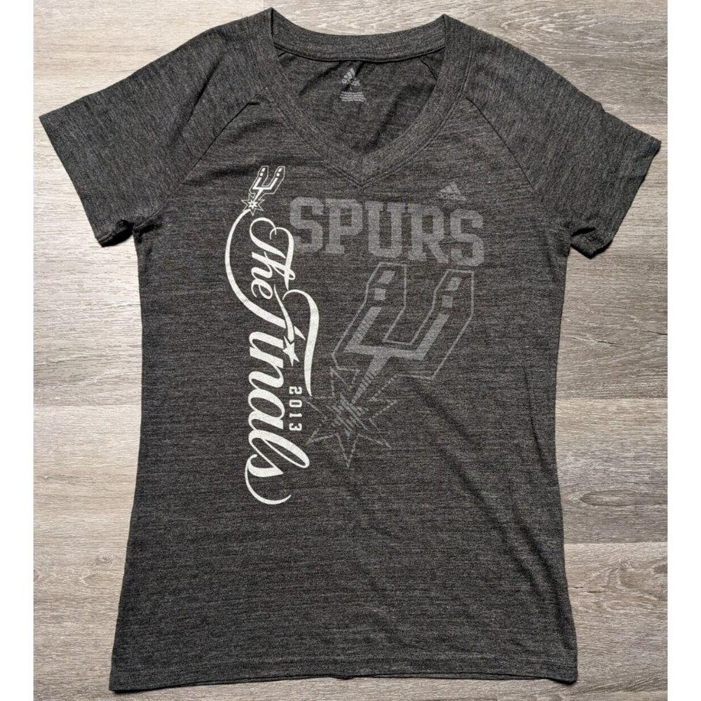 Adidas San Antonio Spurs Womens Gray V Neck Tee Size Large NBA 2013 The Finals